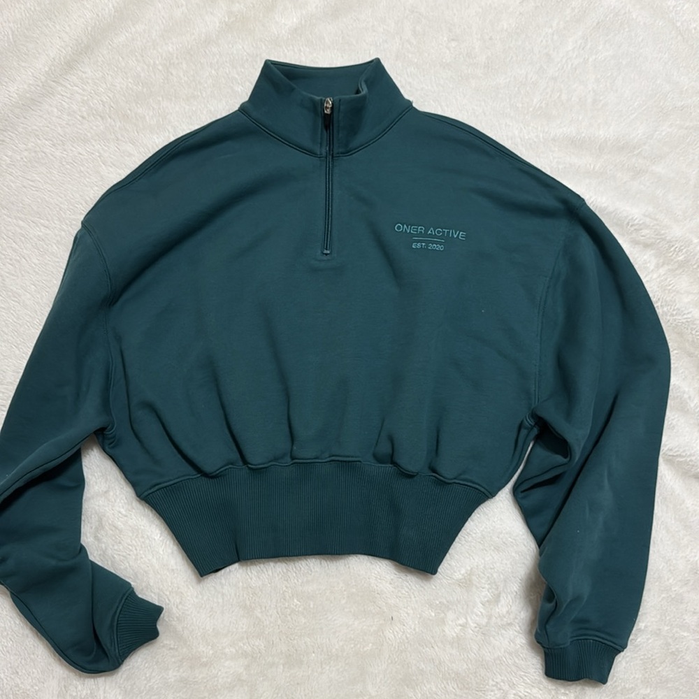 Oner Active ALL DAY EST 2020 CROP 1/4 ZIP SWEATSHIRT Marine Teal Size Small